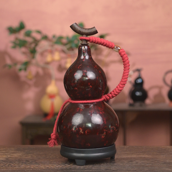 Museum-Quality Urushi Lacquer Art Gourd Water Flask