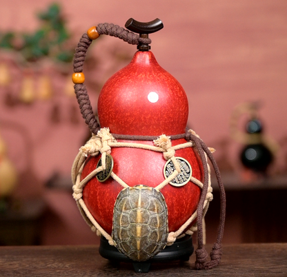 Tortoise Shell Net /Urushi-Lined Gourd Bottle Dyed with Traditional Chinese Herbal Decoction