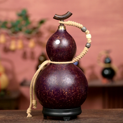 【Special Offer】Textured Urushi-Lined Gourd Bottle Dyed with Traditional Chinese Herbal Decoction