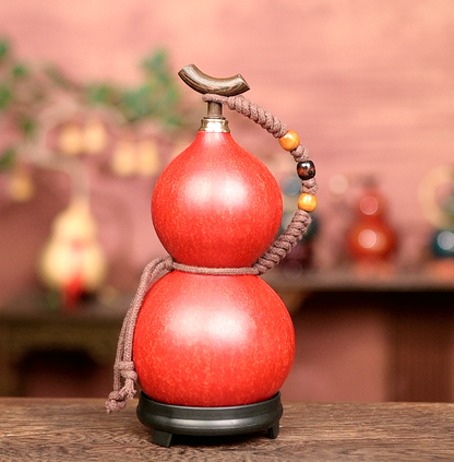 【Special Offer】Textured Urushi-Lined Gourd Bottle Dyed with Traditional Chinese Herbal Decoction