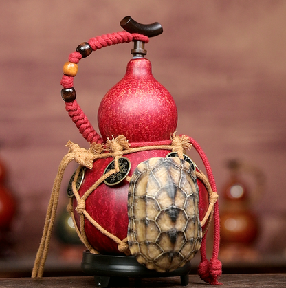 Tortoise Shell Net /Urushi-Lined Gourd Bottle Dyed with Traditional Chinese Herbal Decoction