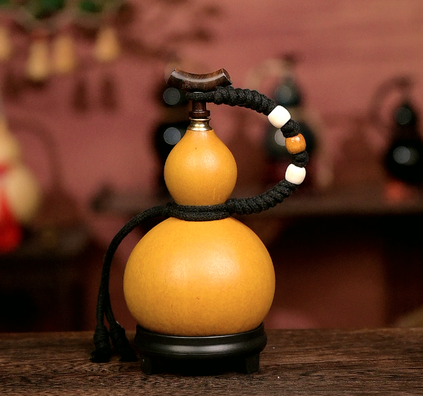 Mix Approx. 250ml Urushi-Lined Gourd Bottle Dyed with Traditional Chinese Herbal Decoction