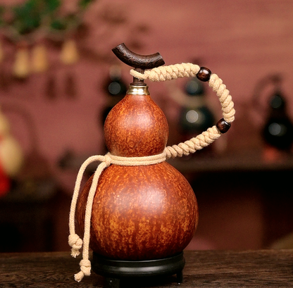 Approx. 250ml Urushi-Lined Gourd Bottle Dyed with Traditional Chinese Herbal Decoction