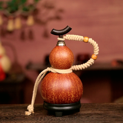 Approx. 250ml Urushi-Lined Gourd Bottle Dyed with Traditional Chinese Herbal Decoction
