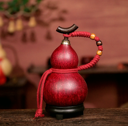 Approx. 250ml Urushi-Lined Gourd Bottle Dyed with Traditional Chinese Herbal Decoction
