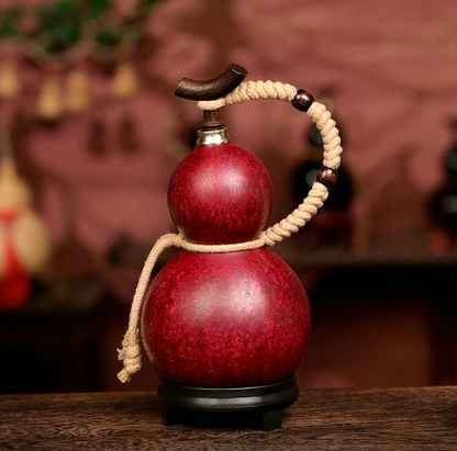Approx. 250ml Urushi-Lined Gourd Bottle Dyed with Traditional Chinese Herbal Decoction