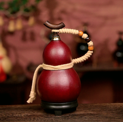 Approx. 250ml Urushi-Lined Gourd Bottle Dyed with Traditional Chinese Herbal Decoction