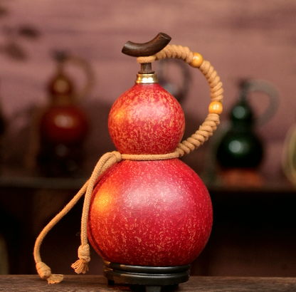 【Special Offer】Textured Urushi-Lined Gourd Bottle Dyed with Traditional Chinese Herbal Decoction