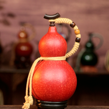 【Special Offer】Textured Urushi-Lined Gourd Bottle Dyed with Traditional Chinese Herbal Decoction