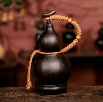 Approx. 250ml Urushi-Lined Gourd Bottle Dyed with Traditional Chinese Herbal Decoction