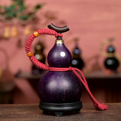 Approx. 250ml Urushi-Lined Gourd Bottle Dyed with Traditional Chinese Herbal Decoction