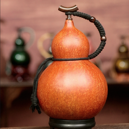【Special Offer】Textured Urushi-Lined Gourd Bottle Dyed with Traditional Chinese Herbal Decoction